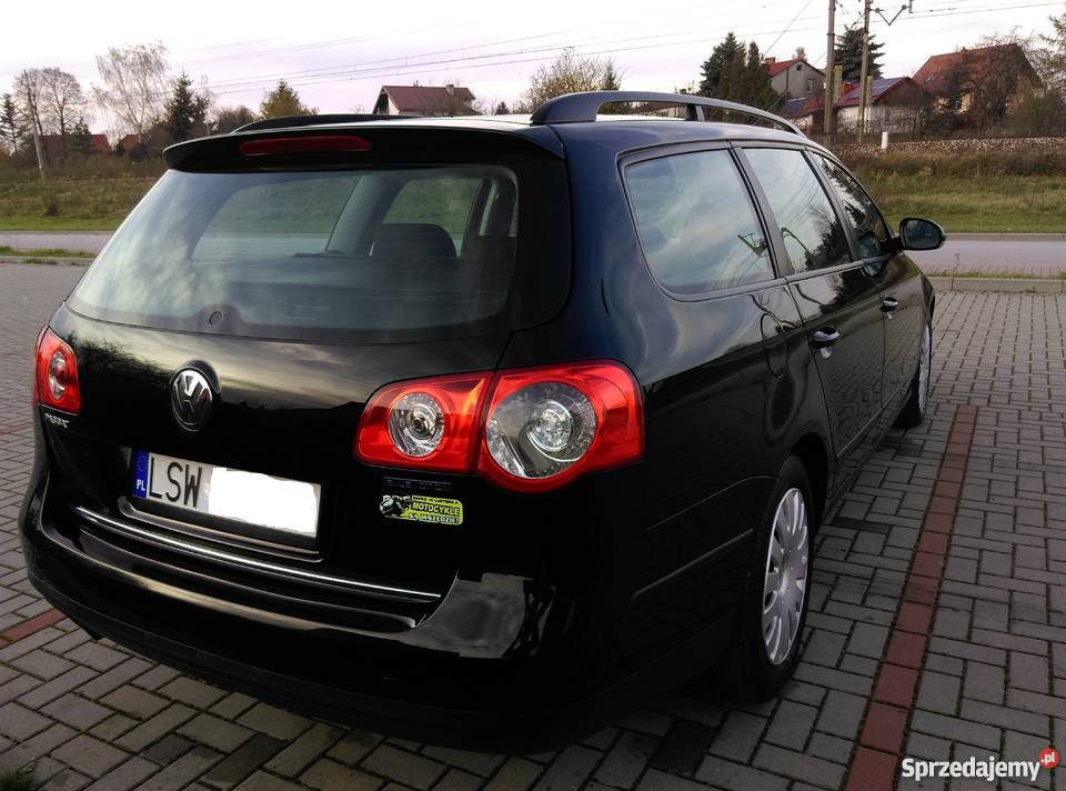 Passat B6 20 TDI KOMBI 2009 Czarny relingi dachowe Świdnik