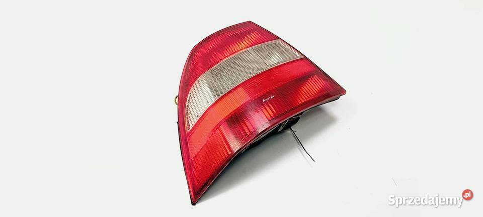 LAMPA LEWA TYŁ OPEL VECTRA B 90568047 Lipno