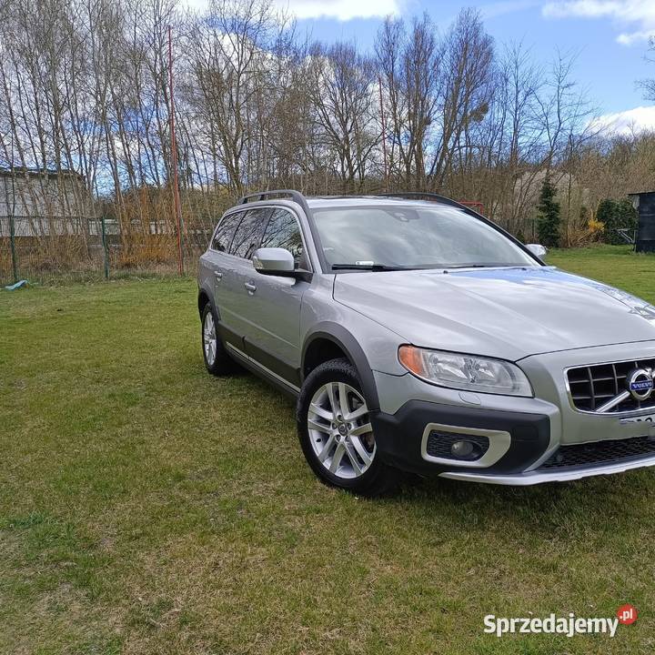 Volvo XC 70 32 LPG 238 2012r lakier metallic XC 70 Szczecin sprzedam