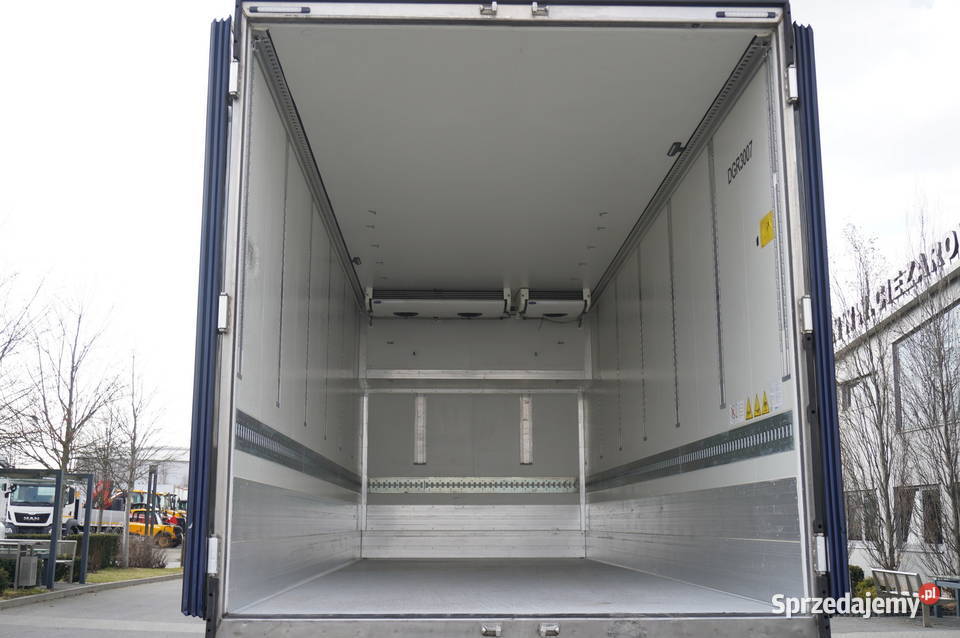 MercedesBenz Actros 2545 6x2 MP5 KRONE 18 EPAL 12800cm3 Chłodnie Kraków