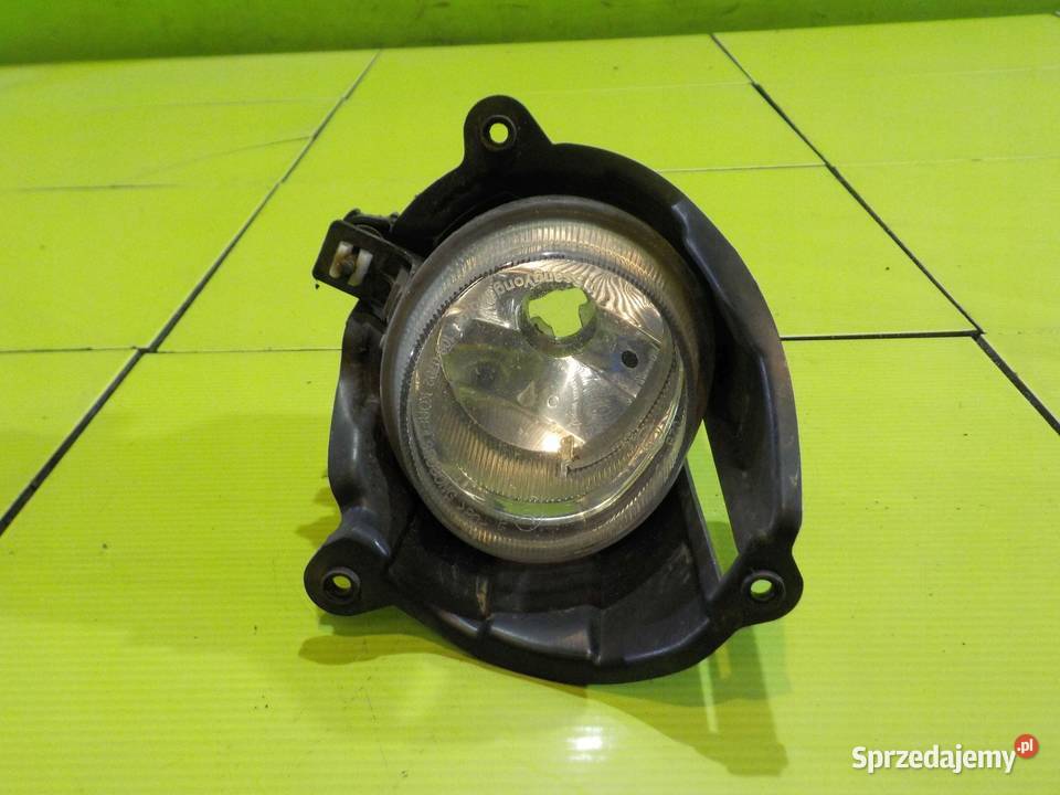 SSANGYONG RODIUS I LIFT 10r halogen prawy osobowe Suków