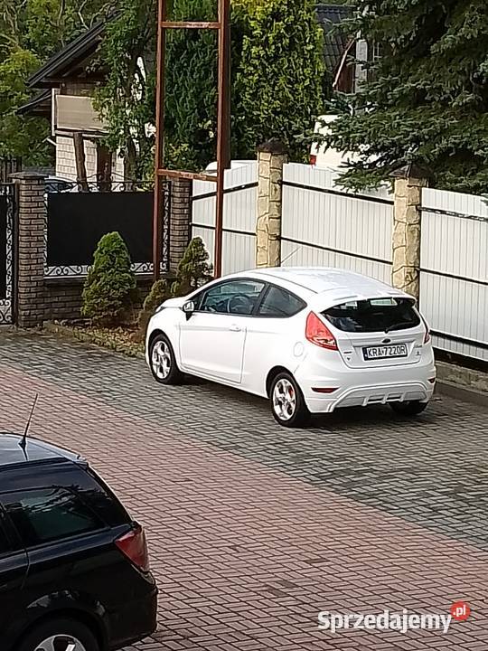 Fajny fordzik wersja sportowa Świątniki Górne sprzedam