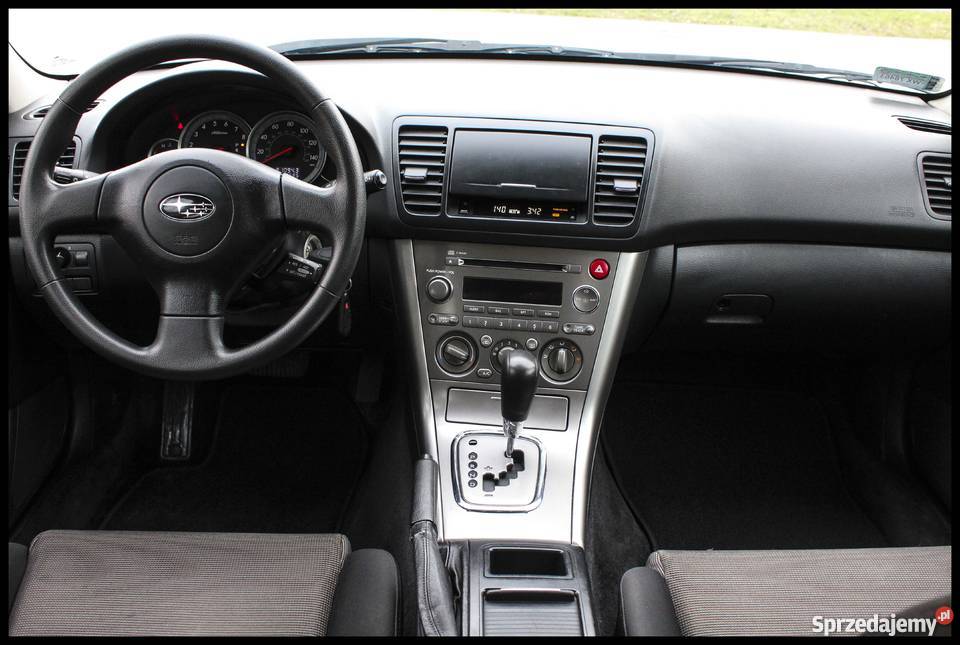 Subaru Legacy IV 2004 25 4x4
