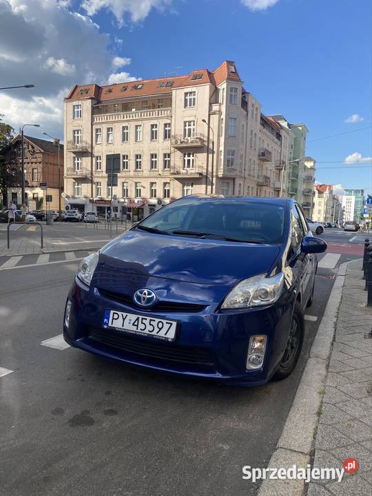 Sprzedam Toyora Prius 30 2010 sprawny opłatach i radio Poznań