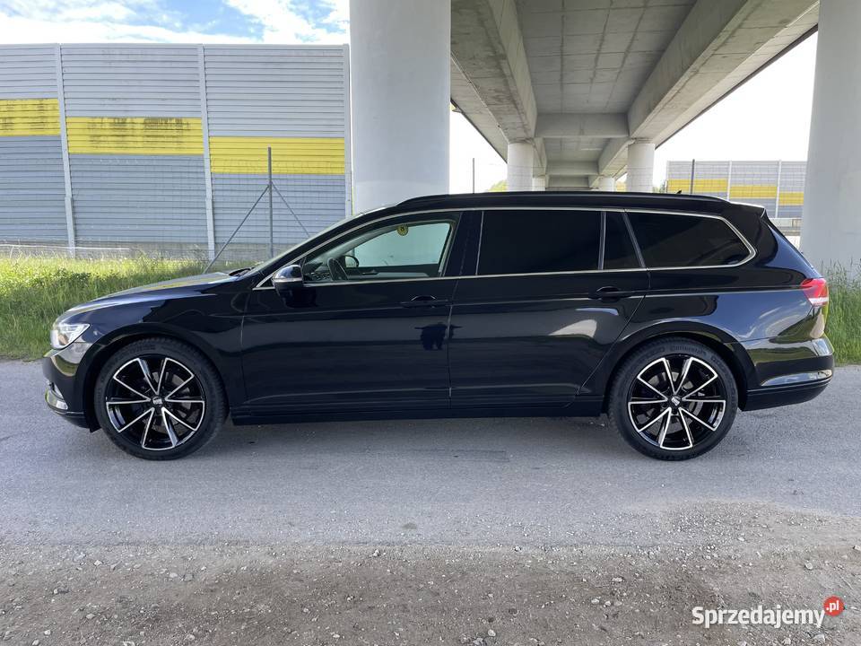 ŚLICZNY Volkswagen Passat 20 TDI Comfortline kurtyny powietrzne Passat Łask