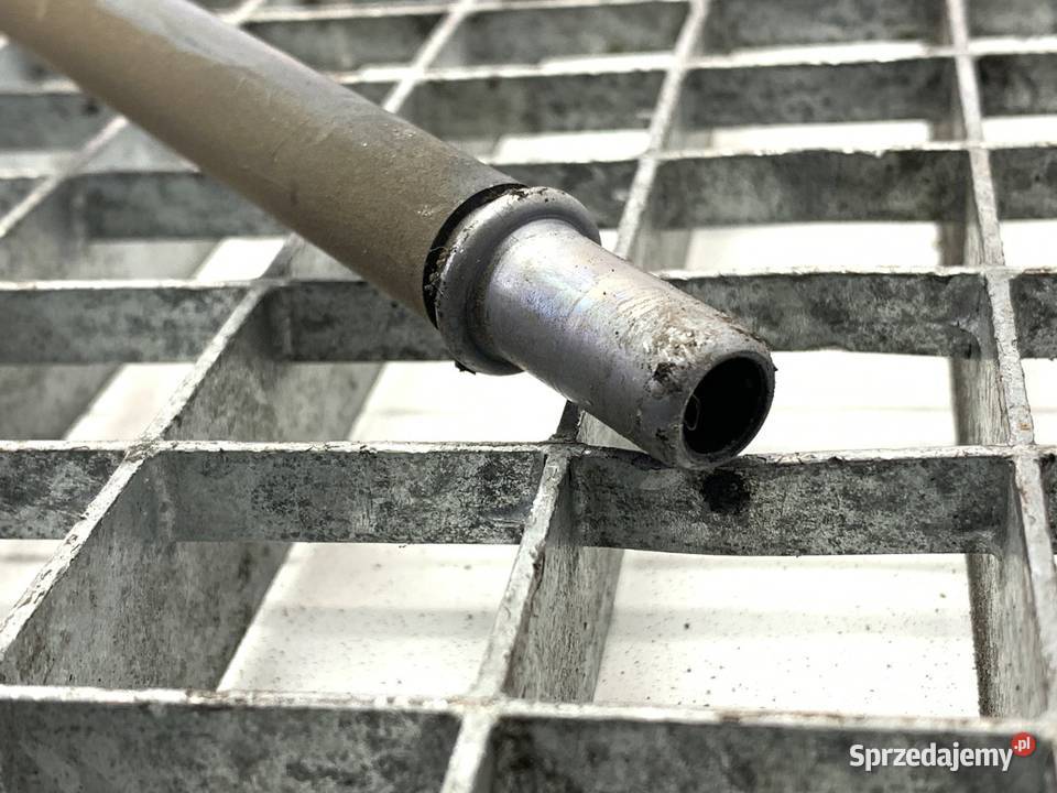 PRZEWÓD PALIWOWY 4G0201992G Przewody paliwowe