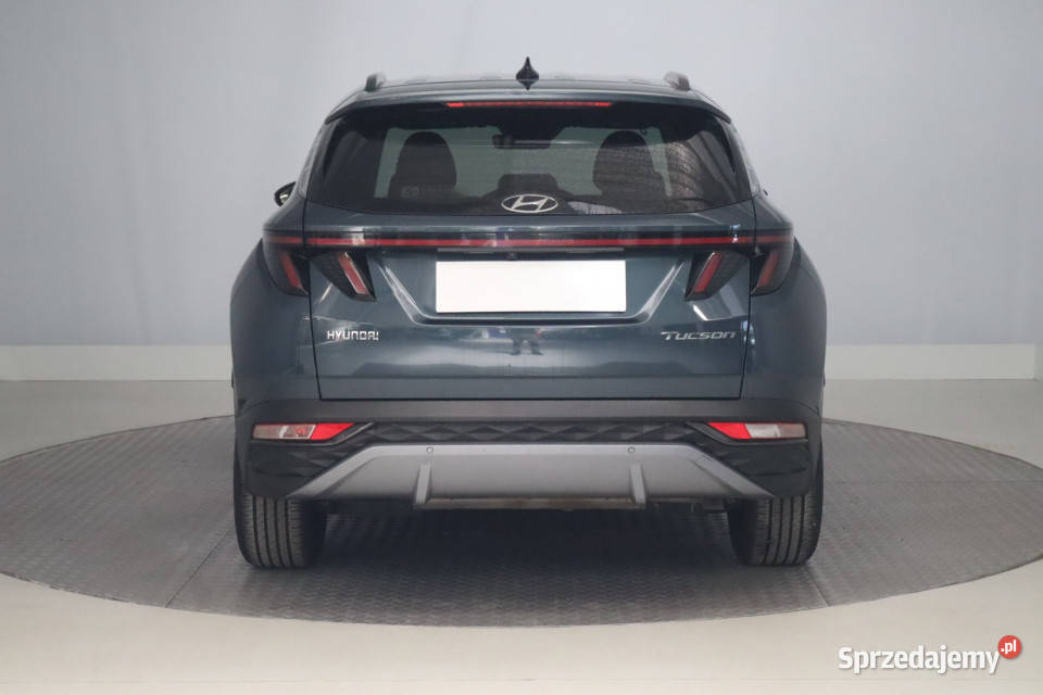 Hyundai Tucson 16 TGDI czujnik parkowania