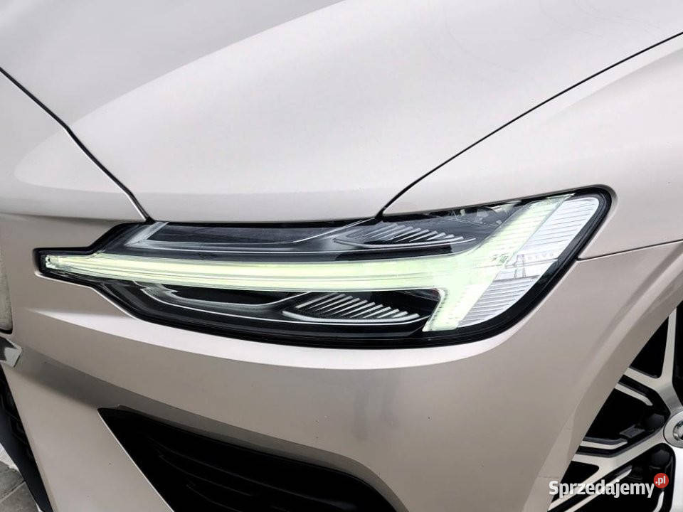 Volvo V60 2023r FV23 Automat Aktywny tempomat Poznań