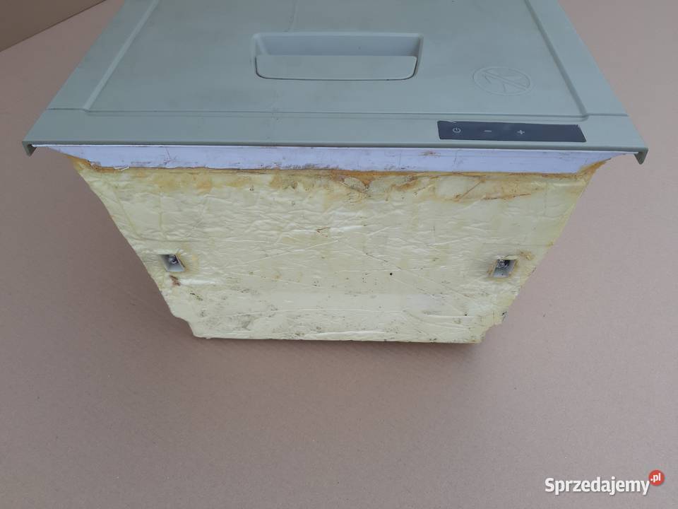 VOLVO FH4 LODÓWKA 24V 42W 45L 82174077 Bieleń