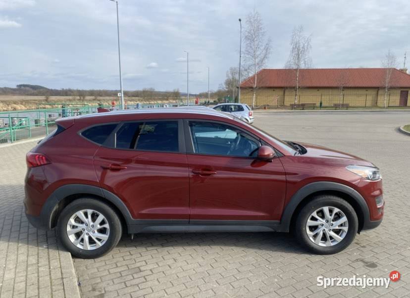 Hyundai Tucson 20 benzyna sprzedam aluminiowe felgi Łomża sprzedam