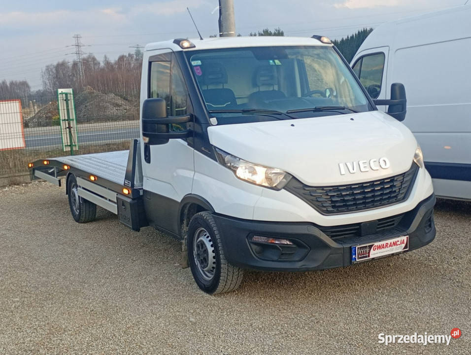 Iveco Daily 35S14 nowy najazd pomoc drogowa klimatyzacja Motoryzacja Chełm Śląski