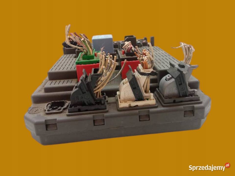 SKRZYNKA BSI 9646226880 T0400 Citroen C5 I Skrzynki bezpieczników sprzedam