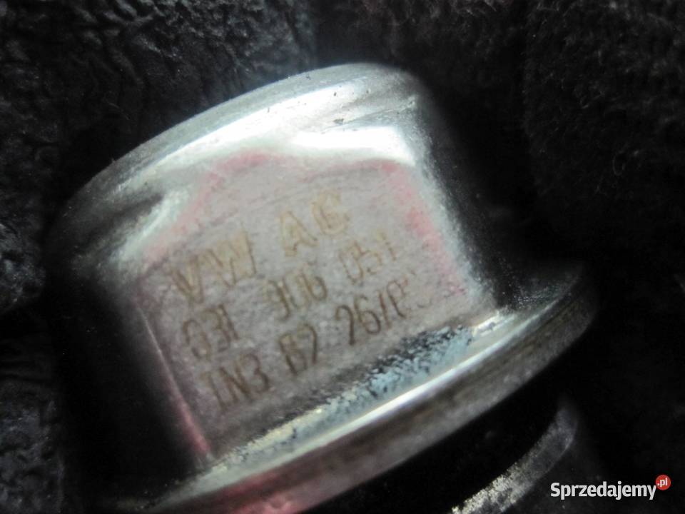 VW PASSAT AUDI SEAT SKODA 20 TDI 09r listwa