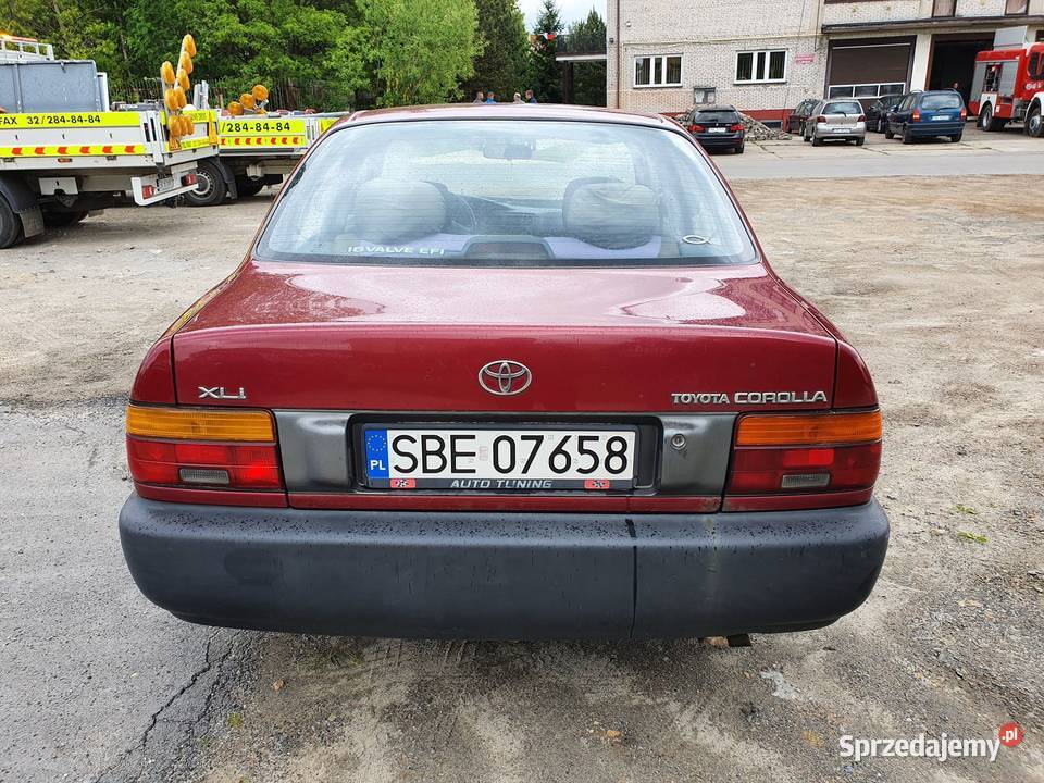 sprzedam toyota corolla e10