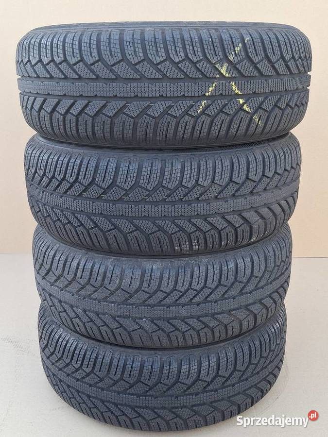 OPONY ZIMOWE SEMPERIT MASTERGRIP 2 20560R16 osobowe Bieleń