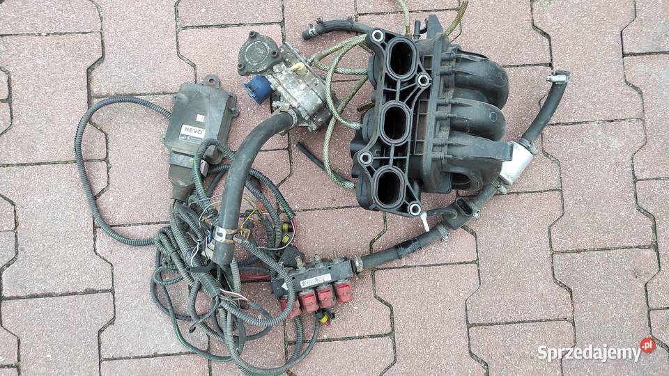 Toyota Yaris II gaz sekwencyjny kolektor mazowieckie
