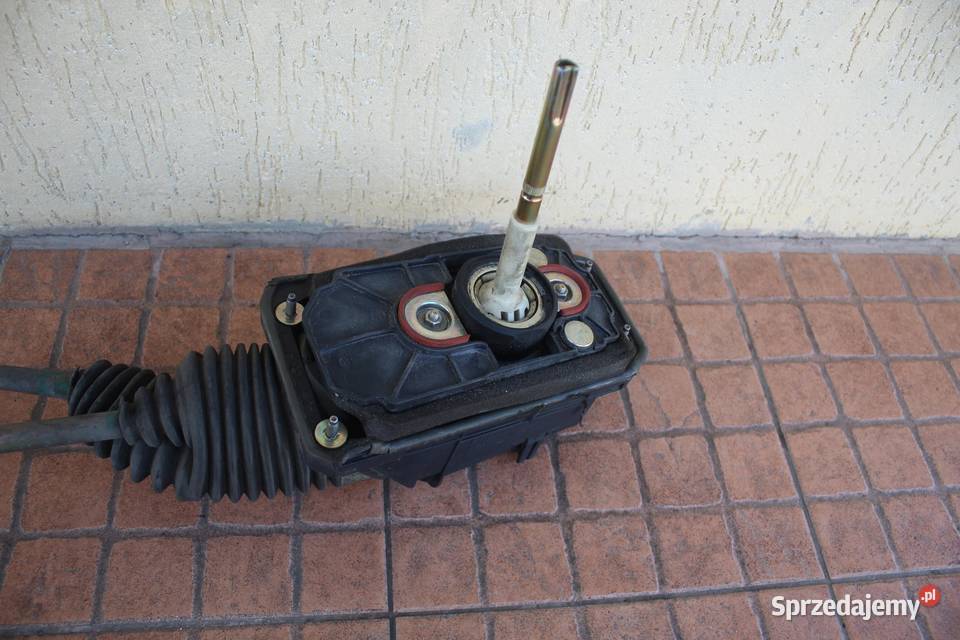 LEWAREK WYBIERAK AUDI A6 C5 19 TDI 4B0711025E