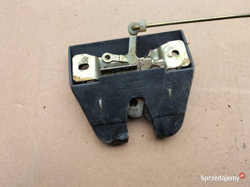 Audi 80 B3 B4 893827505A ZAMEK KLAPY BAGAŻNIKA Kamień-Kolonia