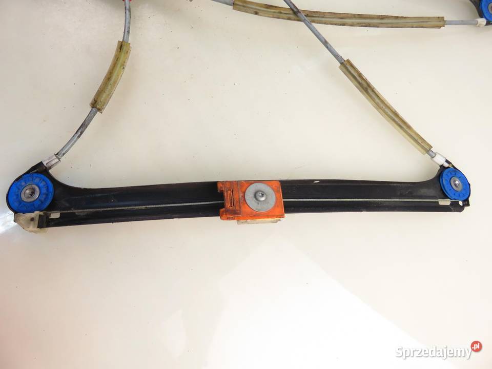 PODNOŚNIK SZYBY PRAWY PRZEDNI AUDI A3 Sportback