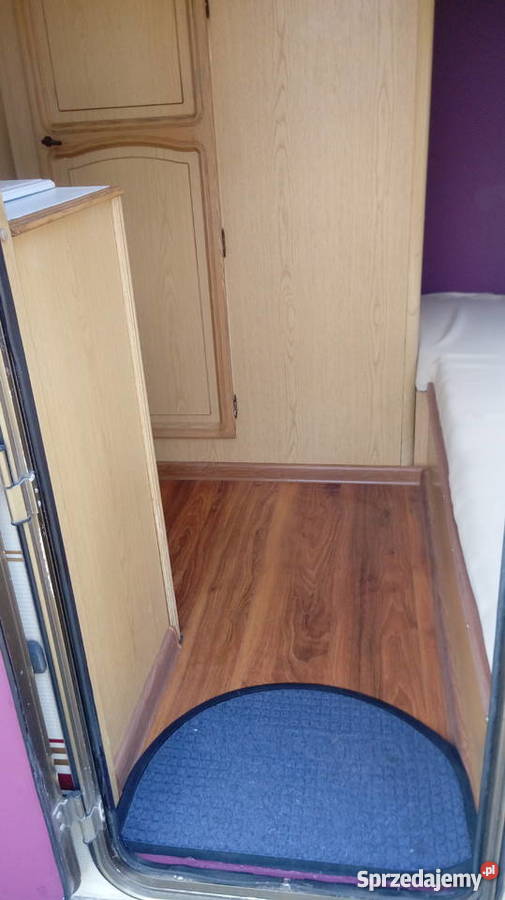 Przyczepa kempingowa Compass Raylle 1991r Przyczepy i naczepy Września