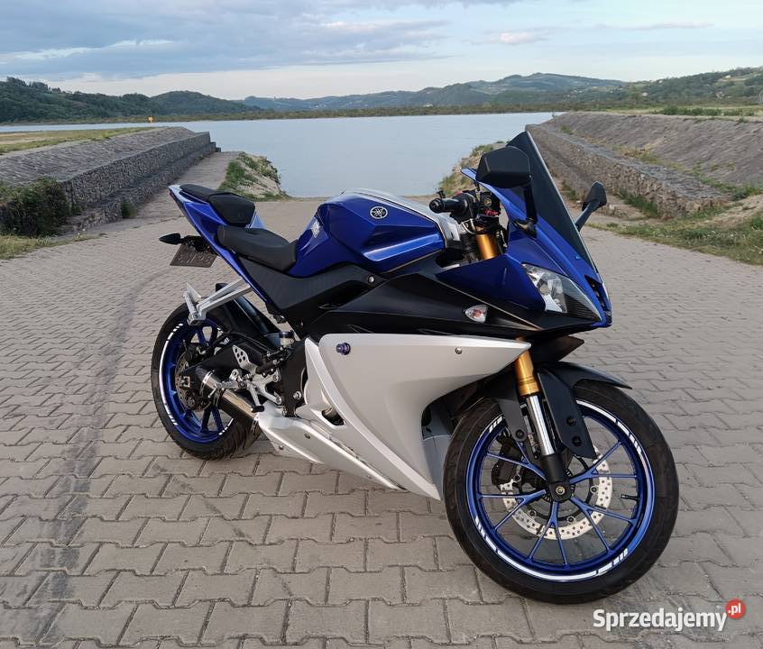 Yamaha YZF R125 ABS Znamirowice sprzedam