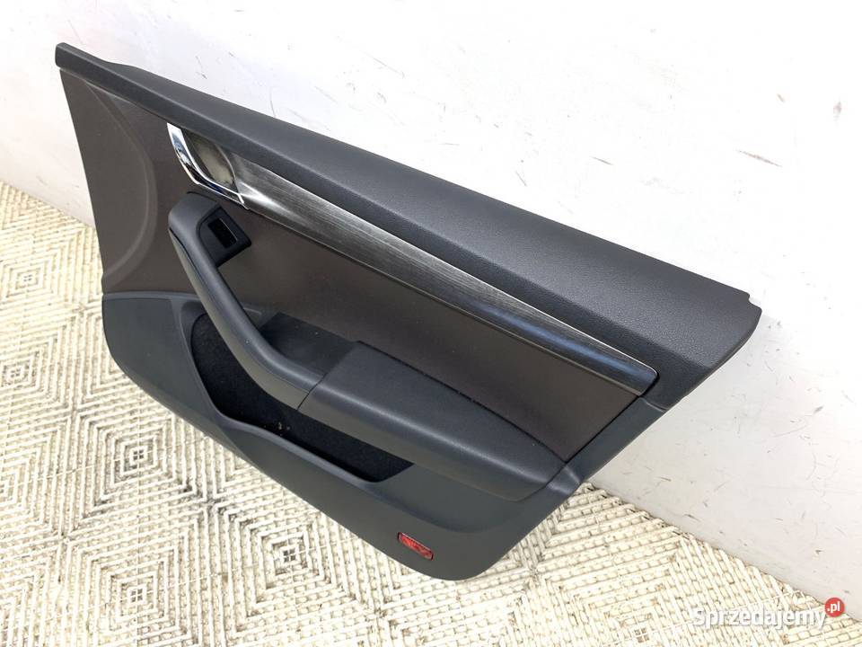 BOCZEK DRZWI PRAWY PRZÓD SKODA OCTAVIA III Kombi podkarpackie sprzedam