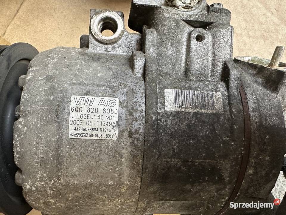 Sprężarka klimatyzcji VW AG 6Q0 820 808D Raciszyn sprzedam