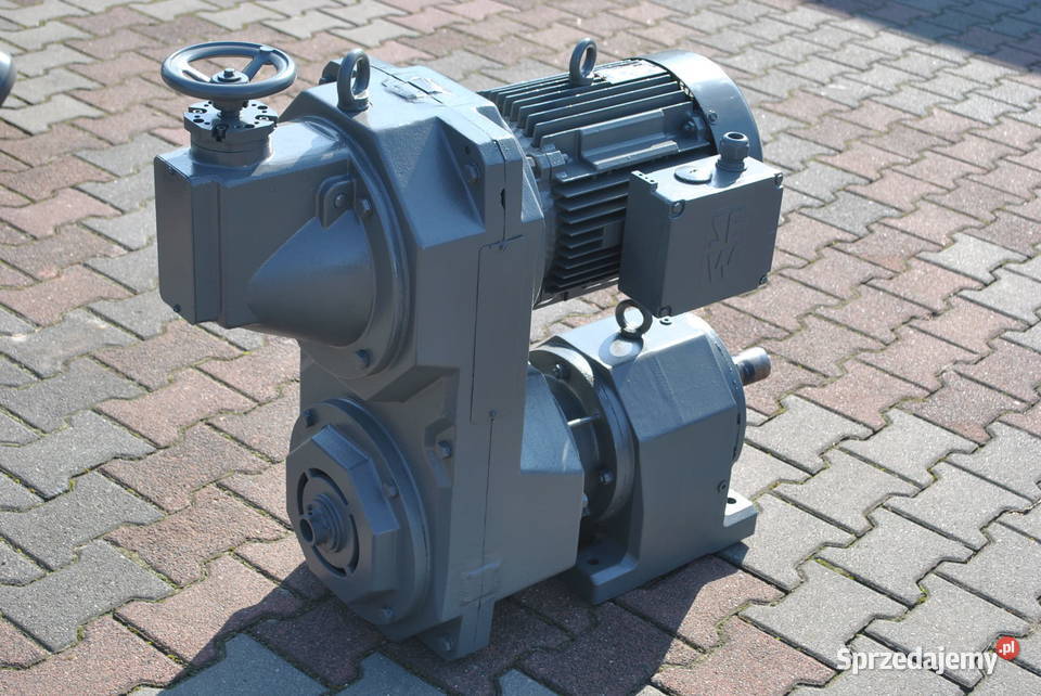 Motoreduktor 75kw z regulacją 1166obrmin firmy