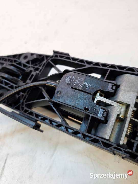 KLAMKA PRAWY TYŁ AUDI A3 8V Q3 F3 8V0839885 LY9B Klamki Przystajń