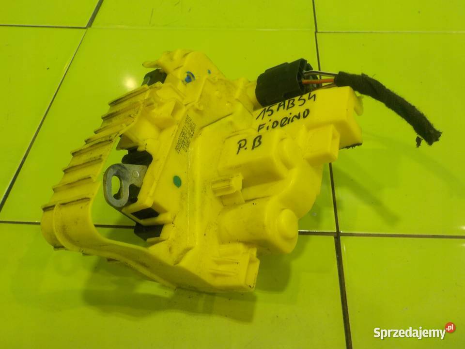 FIAT QUBO FIORINO BIPPER NEMO 10r VAN zamek