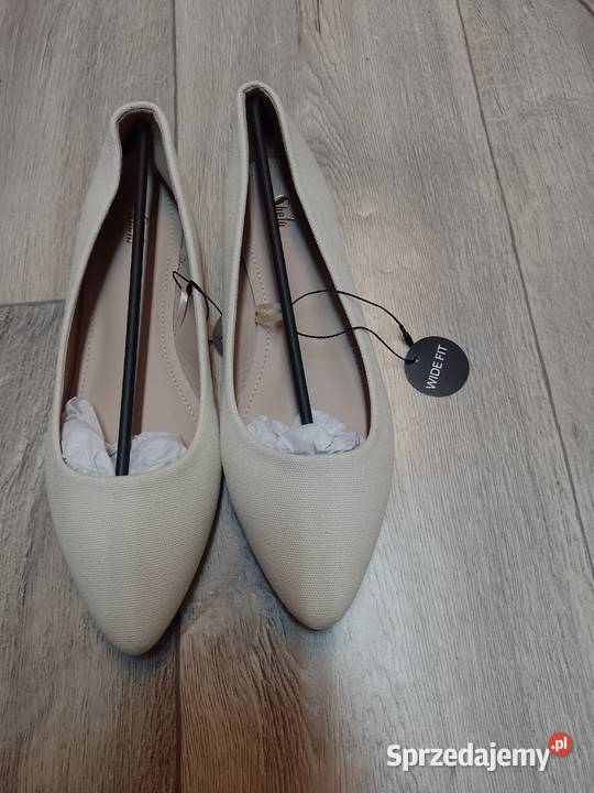 40 Seria WideFit Dzianinowe Baleriny wieczorowe biały małopolskie Kraków sprzedam
