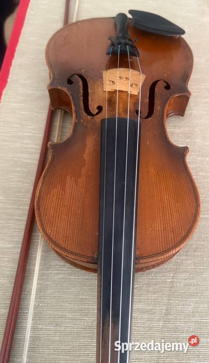 Stradivalius 44 Instrumenty smyczkowe Kamienica