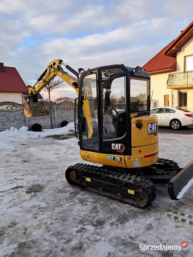 Sprzedam minikoparkę CAT 3027 sprowadzona 2600h Łagów