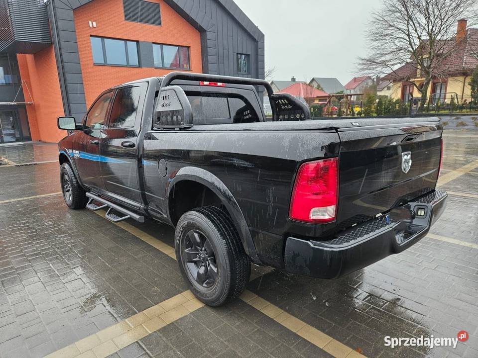 Dodge RAM1500 57Hemi 8bieg 4x2 CREWCAB 2020 7 Mojusz