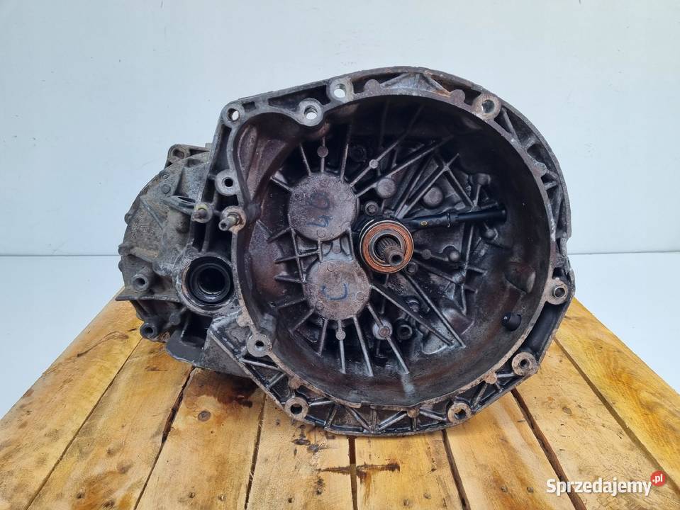 Renault Trafic II 19 DCI MANUALNA SKRZYNIA osobowe Janów