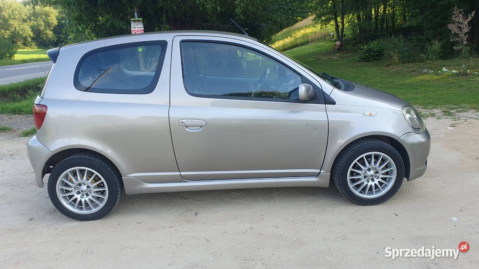 yaris 15 ts 105KM Kiełczewice Dolne sprzedam