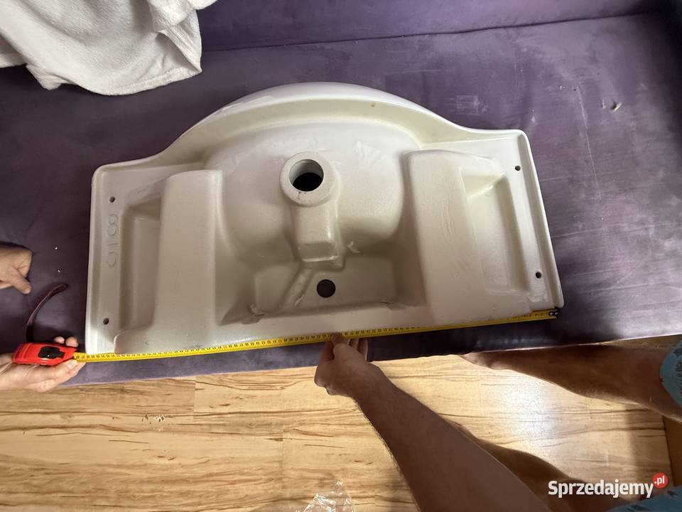 Umywalka ceramiczna 85 na szafke