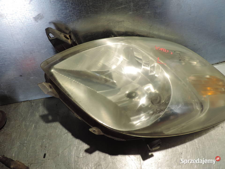 TOYOTA YARIS II 08 LAMPA REFLEKTOR LEWY PRZÓD Nowy Sącz