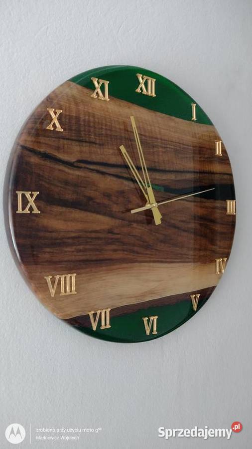 Zegar rękodzieło drewno z żywicą Zamość