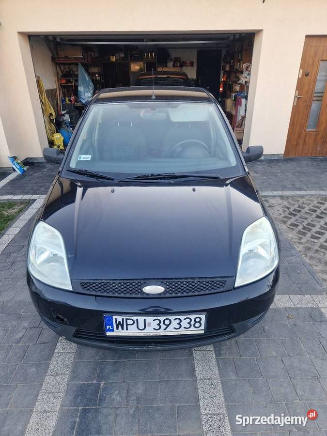 Ford Fiesta 14 Rok produkcji 2003 Wiązowna