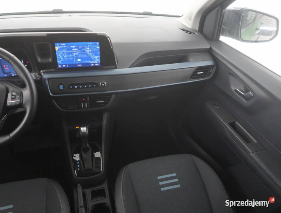 Ford Tourneo Courier 10 EcoBoost nieuszkodzony sprzedam