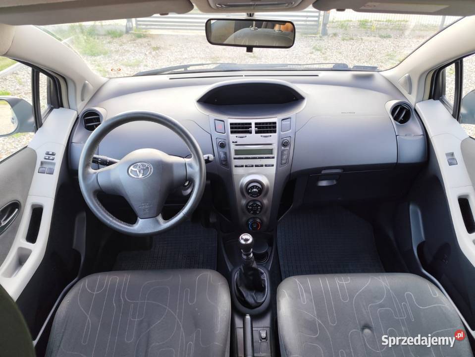 2009 Toyota Yaris II 13 benzyna Salon Polska