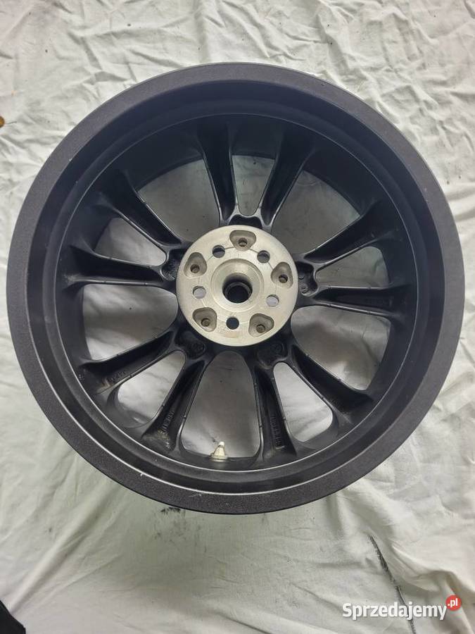 HONDA GOLD WING GL1800 SC79B 1823 OEM FELGA TYŁ Honda OE sprzedam