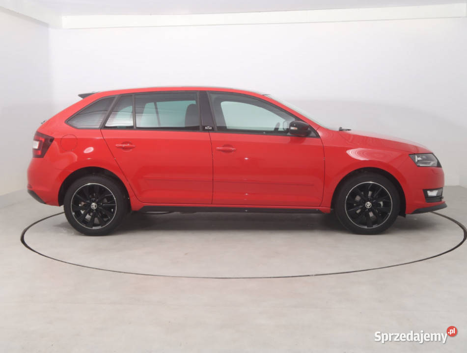 Skoda Rapid Spaceback 10 TSI światła przeciwmgielne Bielany Wrocławskie
