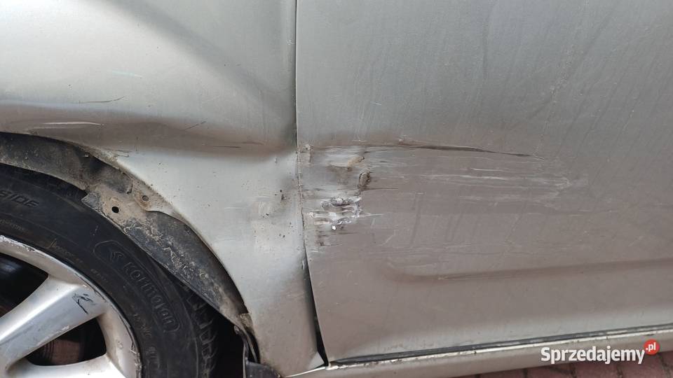 Uszkodzona stłuczce Toyota Corolla Verso 136390km mazowieckie Sierpc