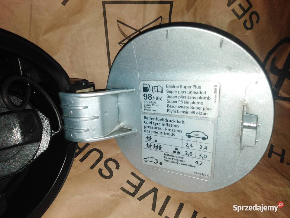 Klapka wlewu paliwa VW Golf V LA7W Chlewo sprzedam