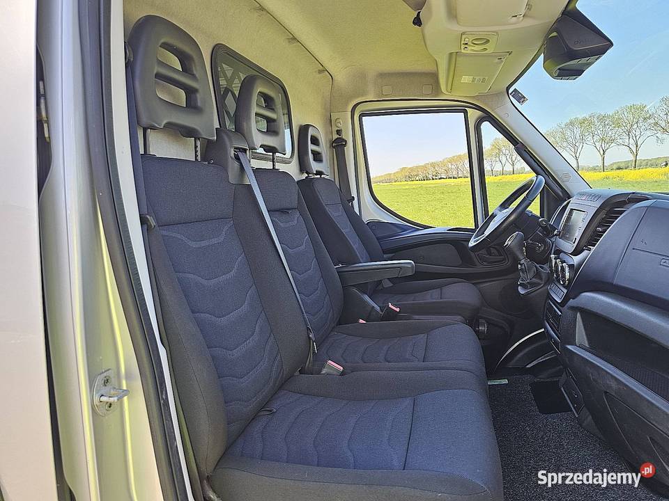 Iveco DAILY 35S16 ac automat EURO6 blaszak 4x2 Samochody dostawcze sprzedam