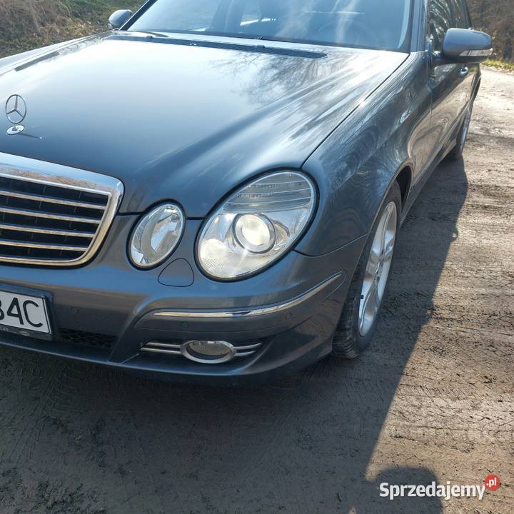 Mercedes EKlasa 18i 184 AVANTGARDE Bixenon Oleśnica sprzedam