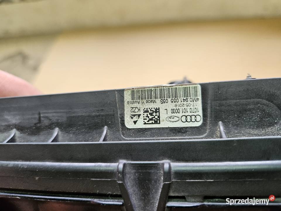 AUDI Q7 ETRON LED DRL LEWY PRZÓD 4M0941055 Międzychód