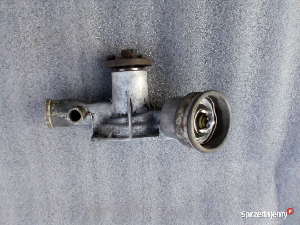Opel Kadett D Pompa wody termostat wielkopolskie Bukownica